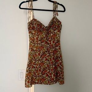 Realisation Par The Devon in 70s Floral XS